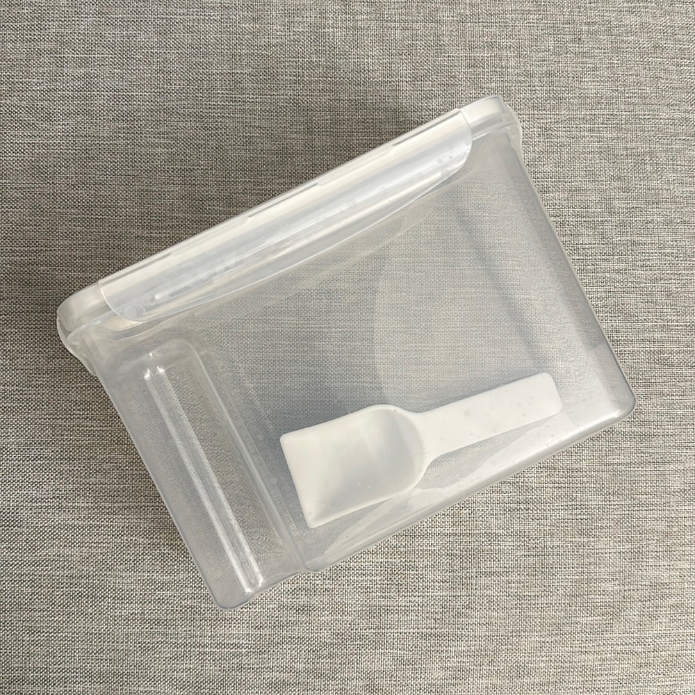 🥣 Frigidaire Lock Top Cereal Holder